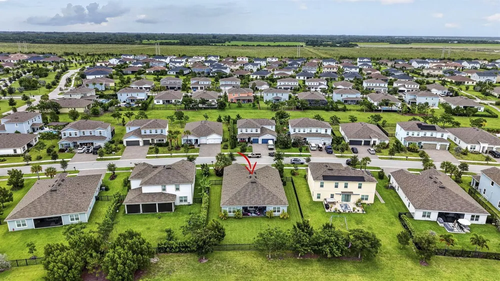 1201 Harvester Crossing Loxahatchee, FL 33470