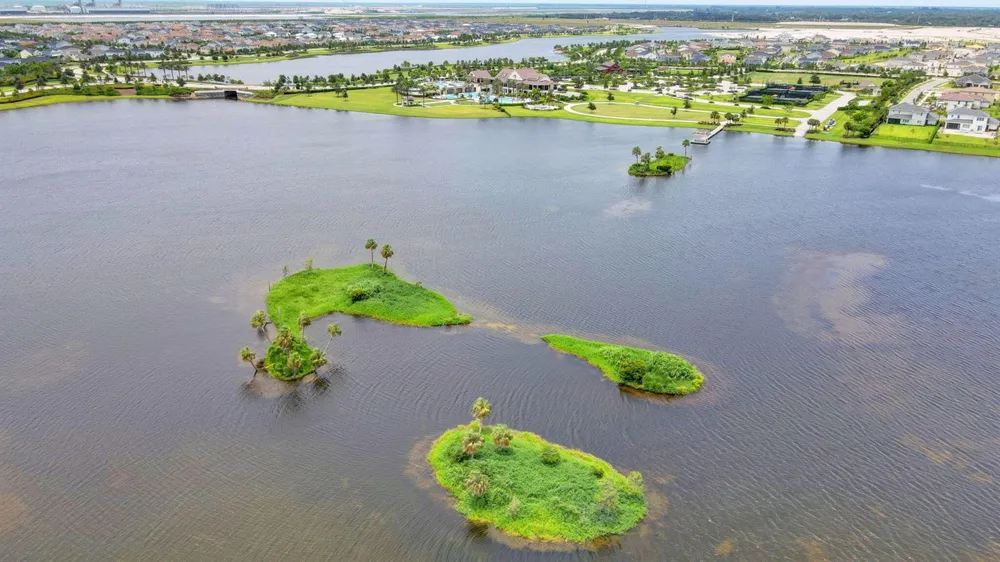 1201 Harvester Crossing Loxahatchee, FL 33470