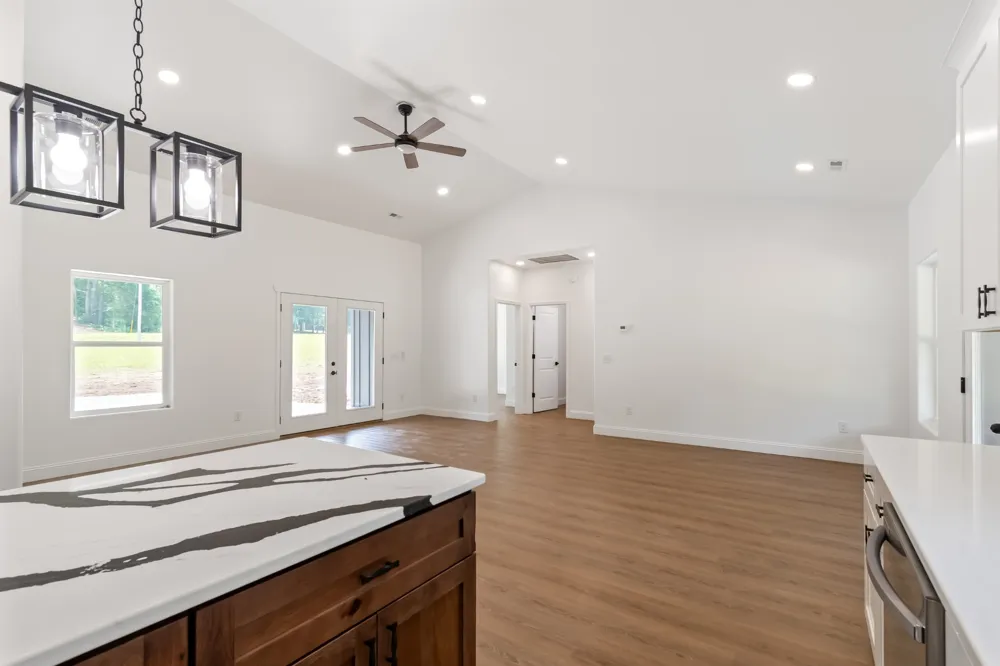 2757 Lick Creek Road Linden, TN 37096