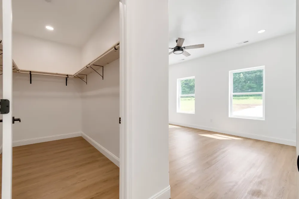 2757 Lick Creek Road Linden, TN 37096