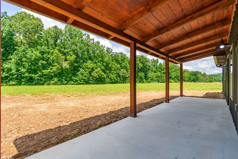 2757 Lick Creek Road Linden, TN 37096