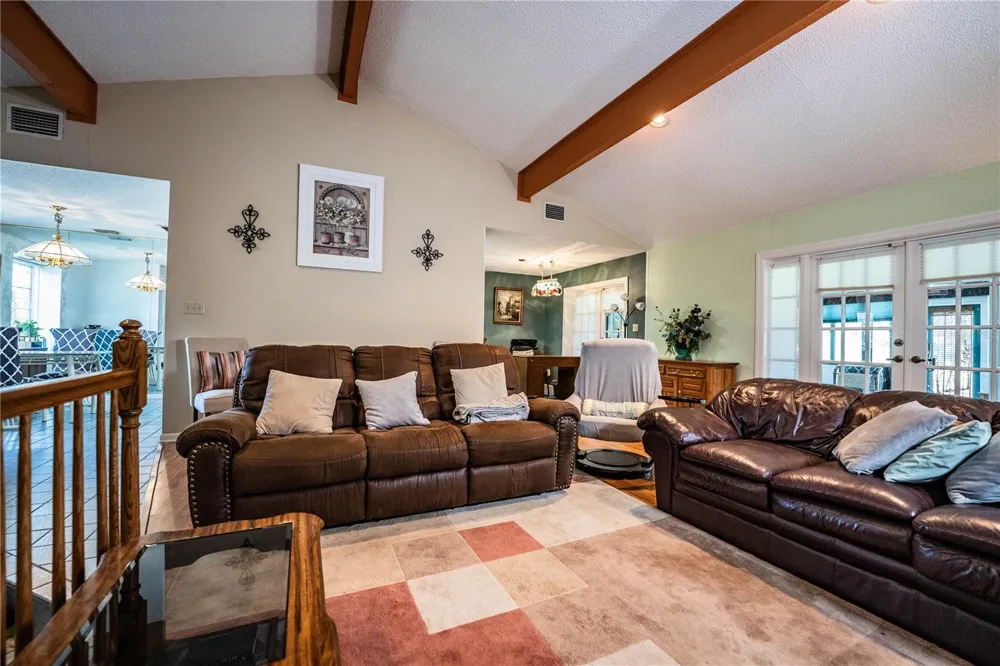 85 COUNTRY CLUB LANE Mulberry, FL 33860