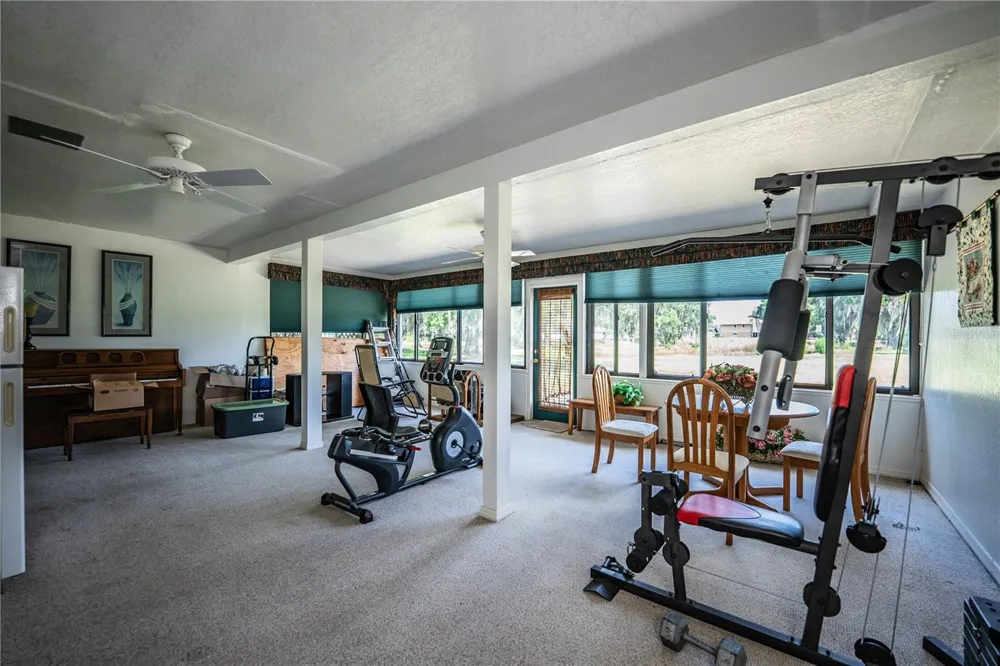 85 COUNTRY CLUB LANE Mulberry, FL 33860