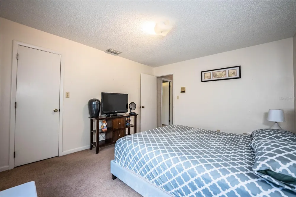 85 COUNTRY CLUB LANE Mulberry, FL 33860