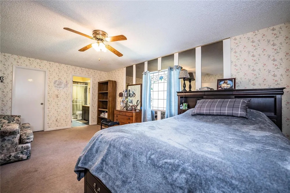 85 COUNTRY CLUB LANE Mulberry, FL 33860