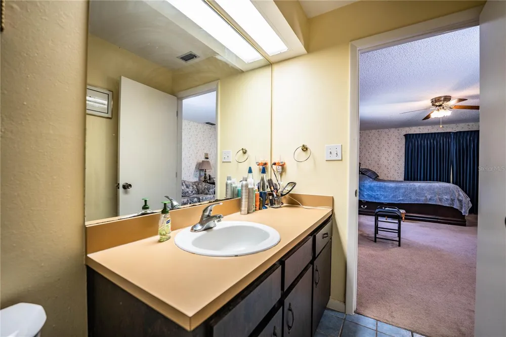 85 COUNTRY CLUB LANE Mulberry, FL 33860