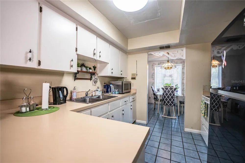 85 COUNTRY CLUB LANE Mulberry, FL 33860