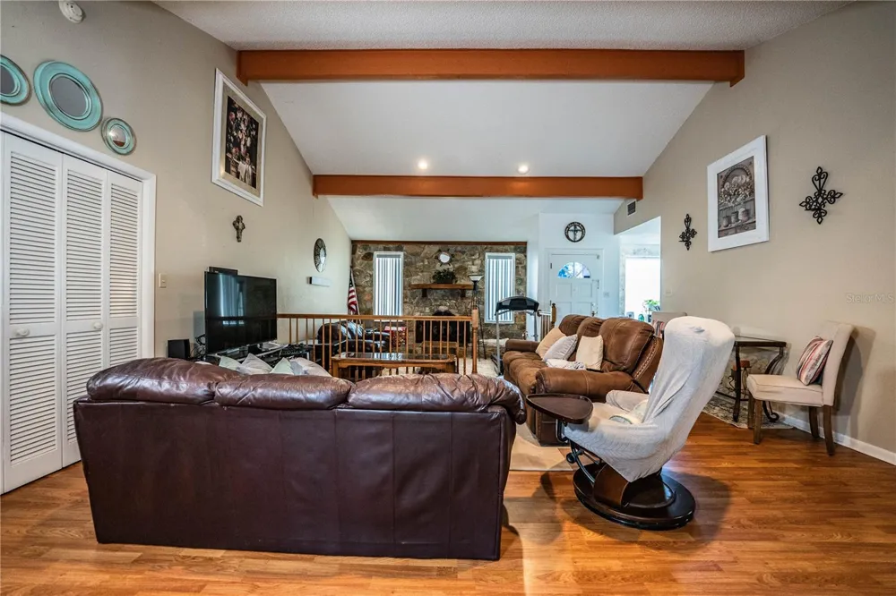 85 COUNTRY CLUB LANE Mulberry, FL 33860