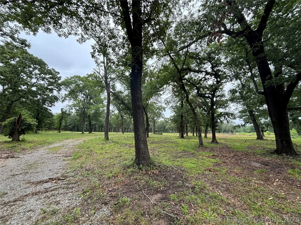 12777 Boggy Depot Coleman, OK 73432