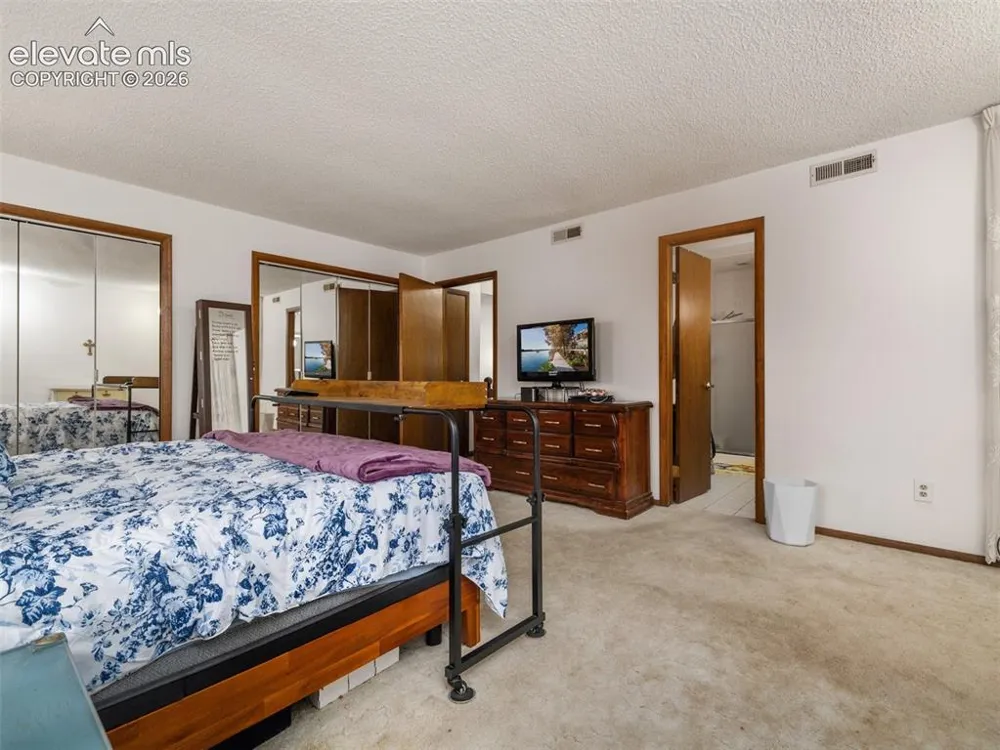 48 Regency Boulevard #E Pueblo, CO 81005