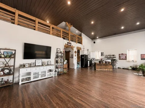 470 Bowie Road