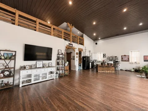 470 Bowie Road