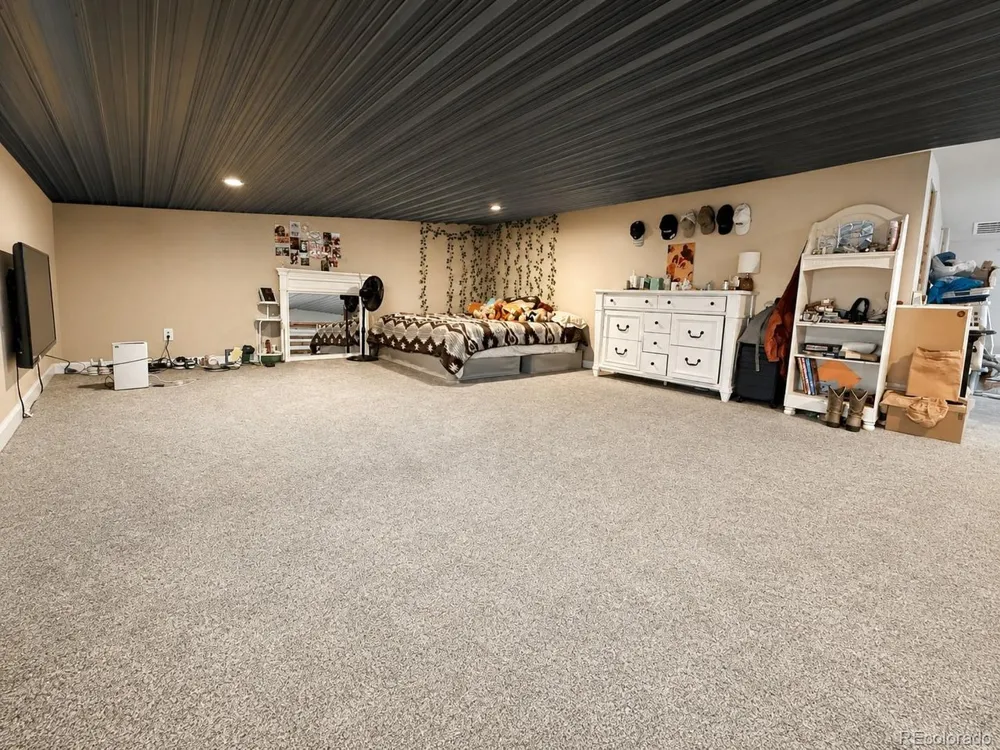 470 Bowie Road Penrose, CO 81420