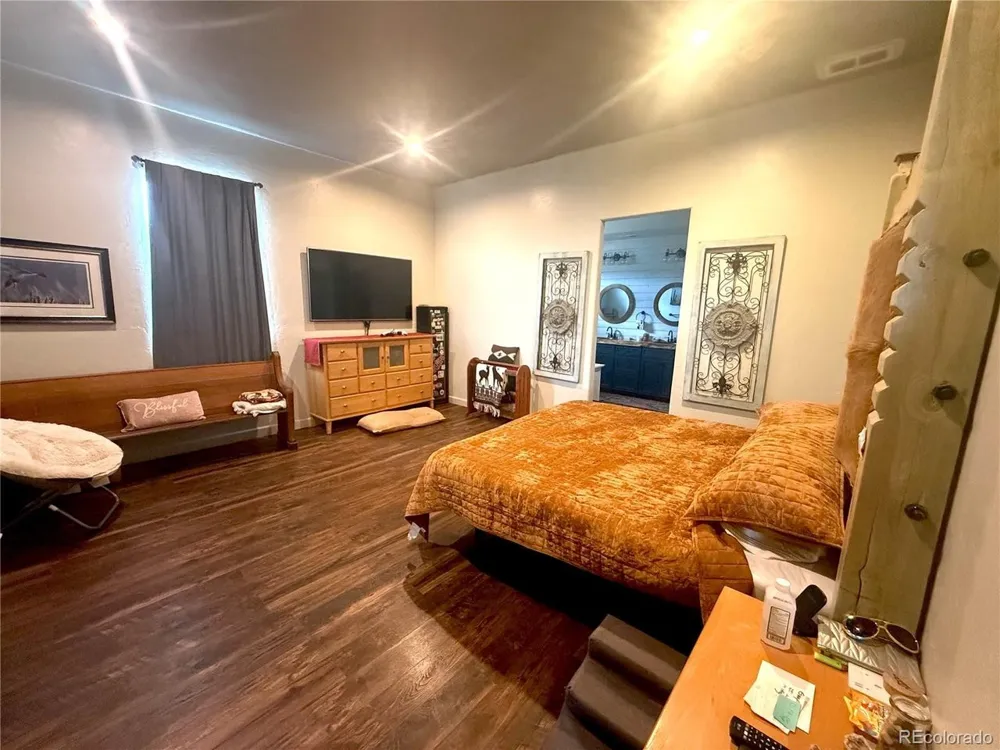 470 Bowie Road Penrose, CO 81420