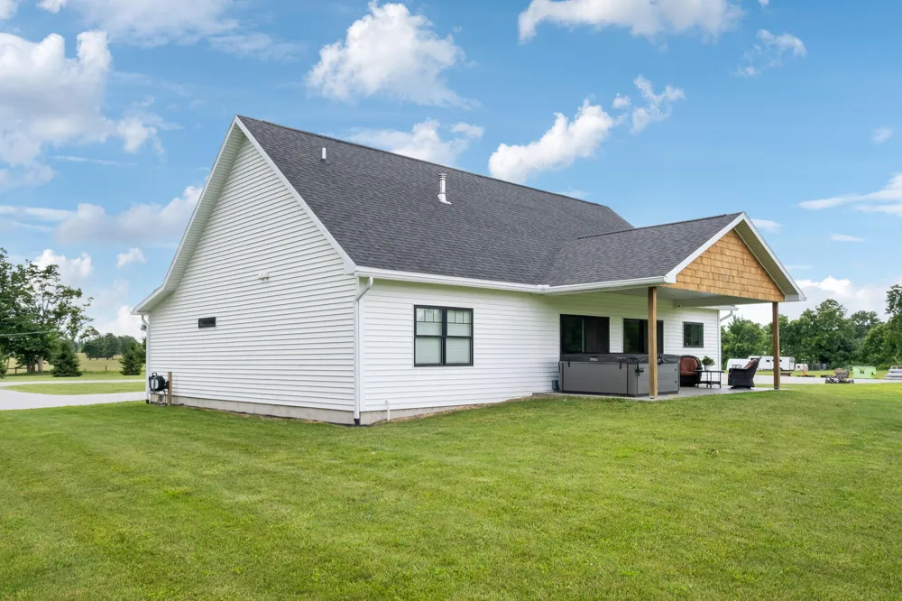 7062 Brooks Road Clarksville, MI 48815