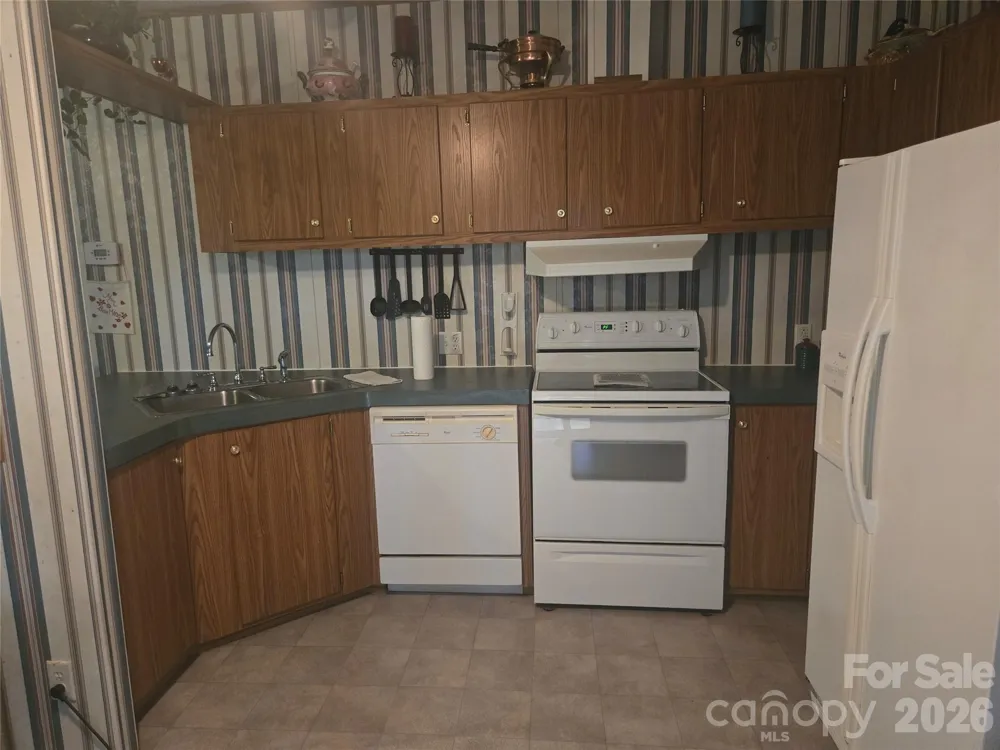 4632 Belvedere Drive Claremont, NC 28610