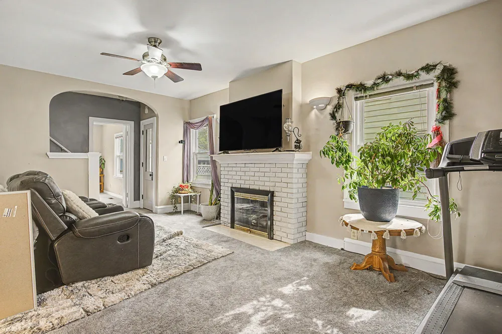 1008 Union Jackson City, MI 49203