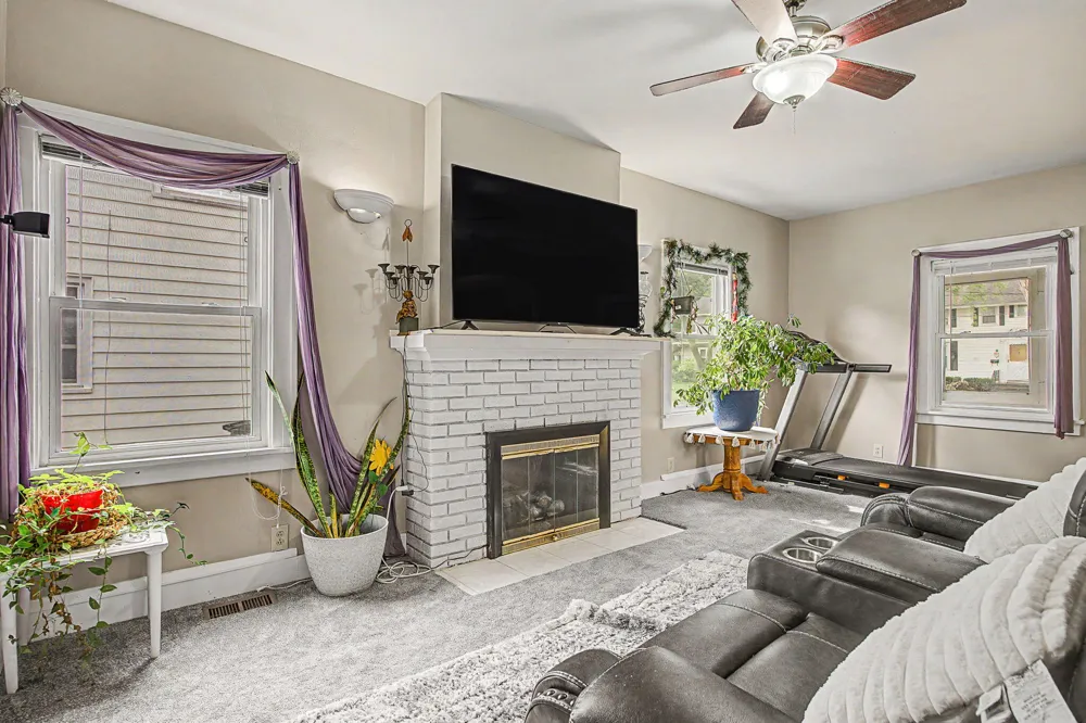 1008 Union Jackson City, MI 49203