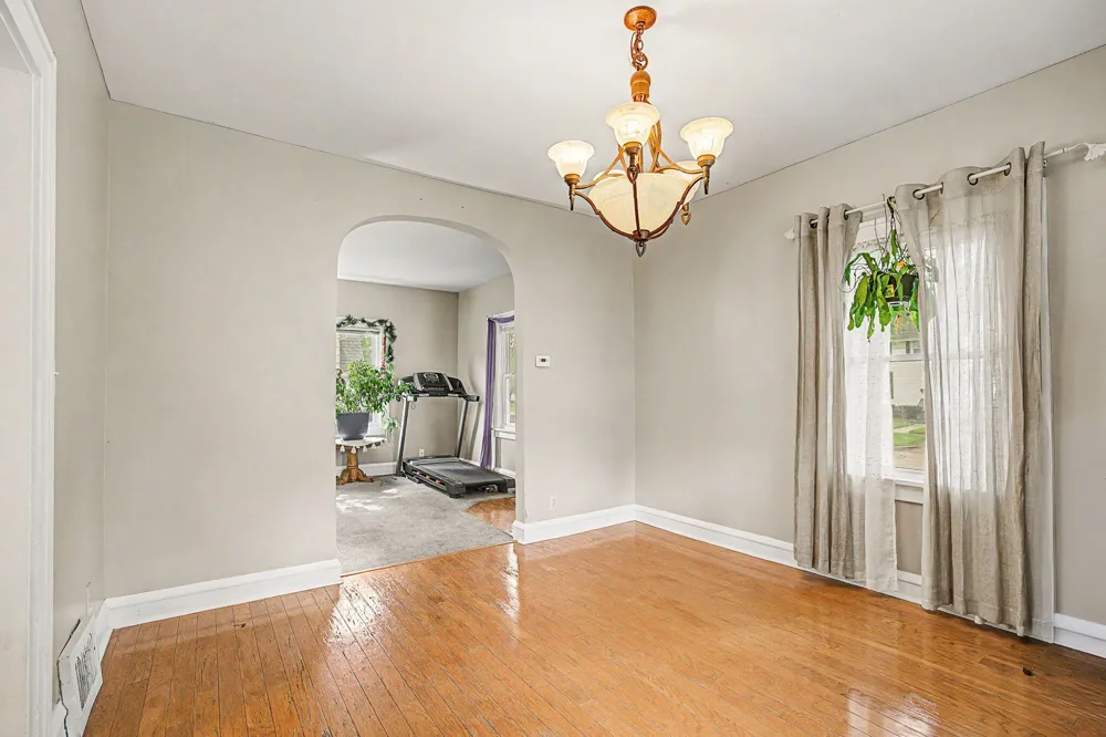 1008 Union Jackson City, MI 49203