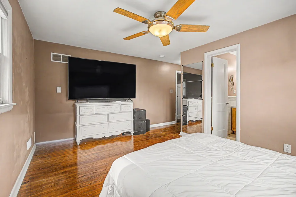 1008 Union Jackson City, MI 49203