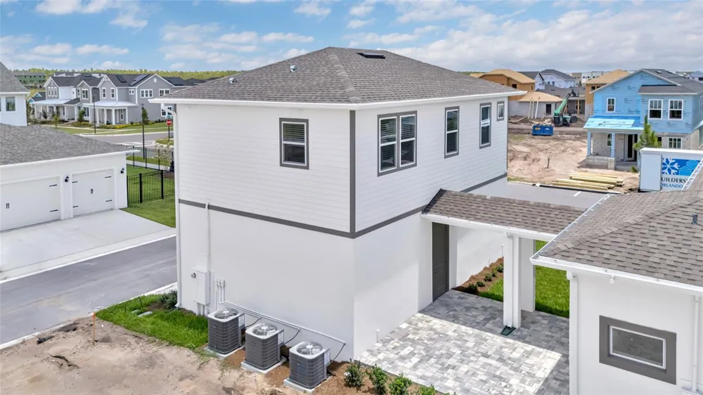 9687 MACBRIDE DRIVE Orlando, FL 32827