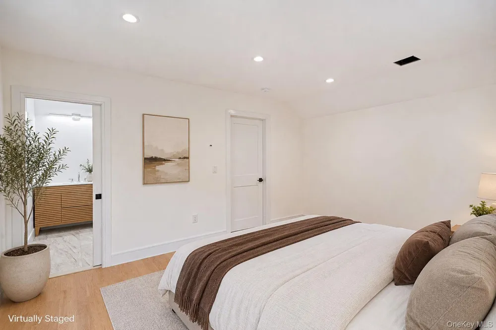 80 Springville Road #A Hampton Bays, NY 11946
