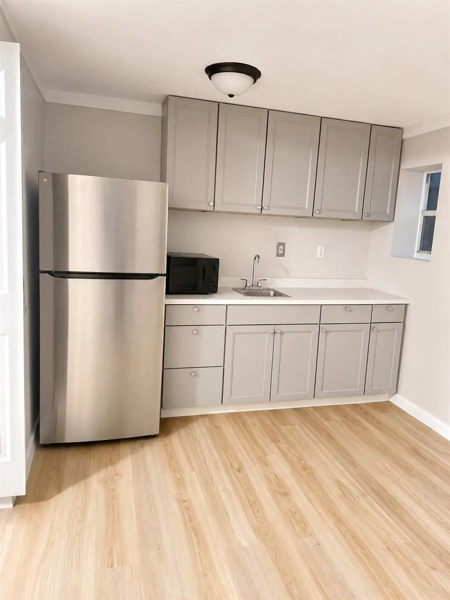 1329 NE 5th Avenue #2 Fort Lauderdale, FL 33304