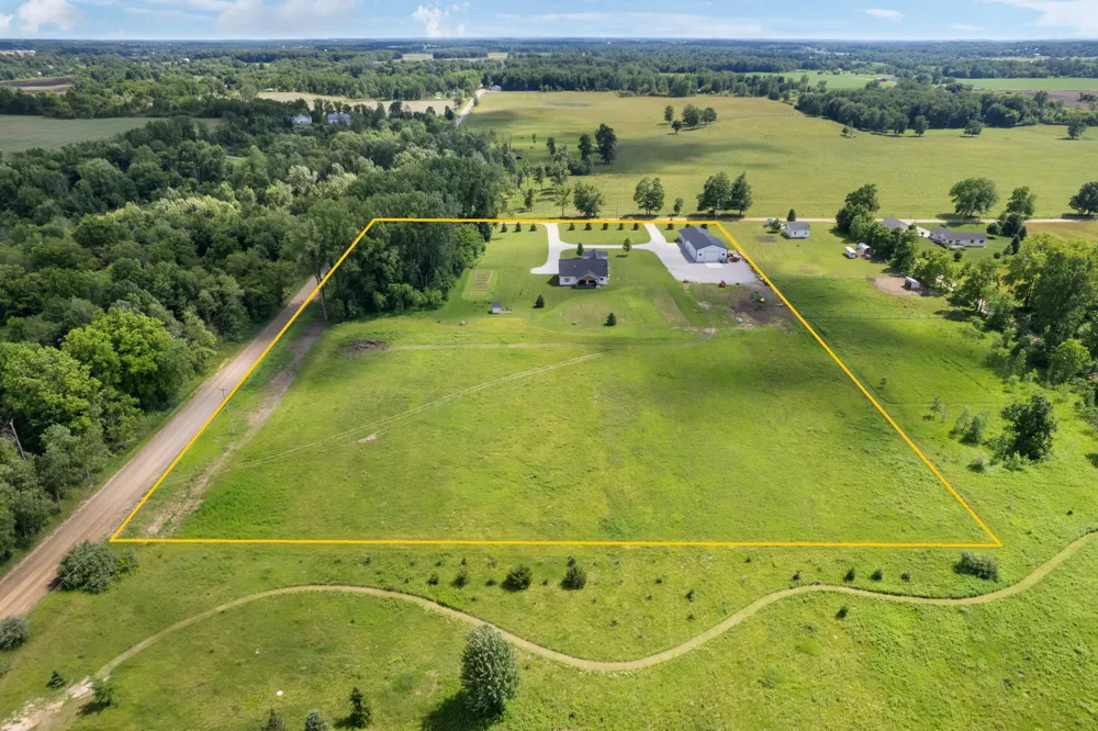 7062 Brooks Road Campbell Township, MI 48815