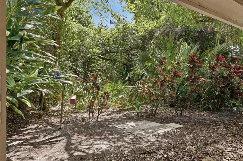 4461 ASCOT CIRCLE Sarasota, FL 34235