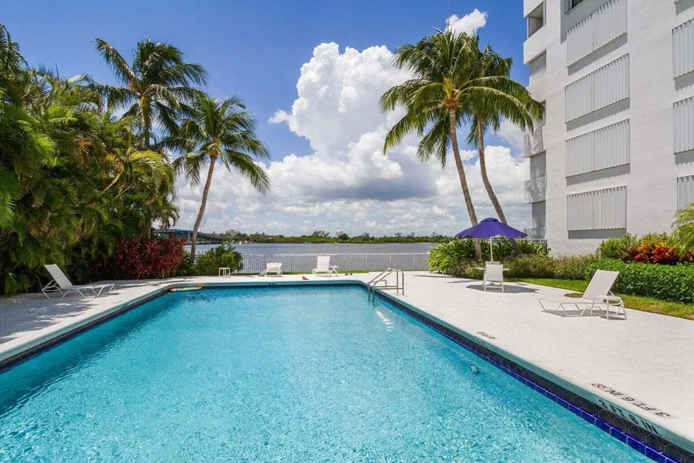 2860 S Ocean Boulevard #511 Palm Beach, FL 33480