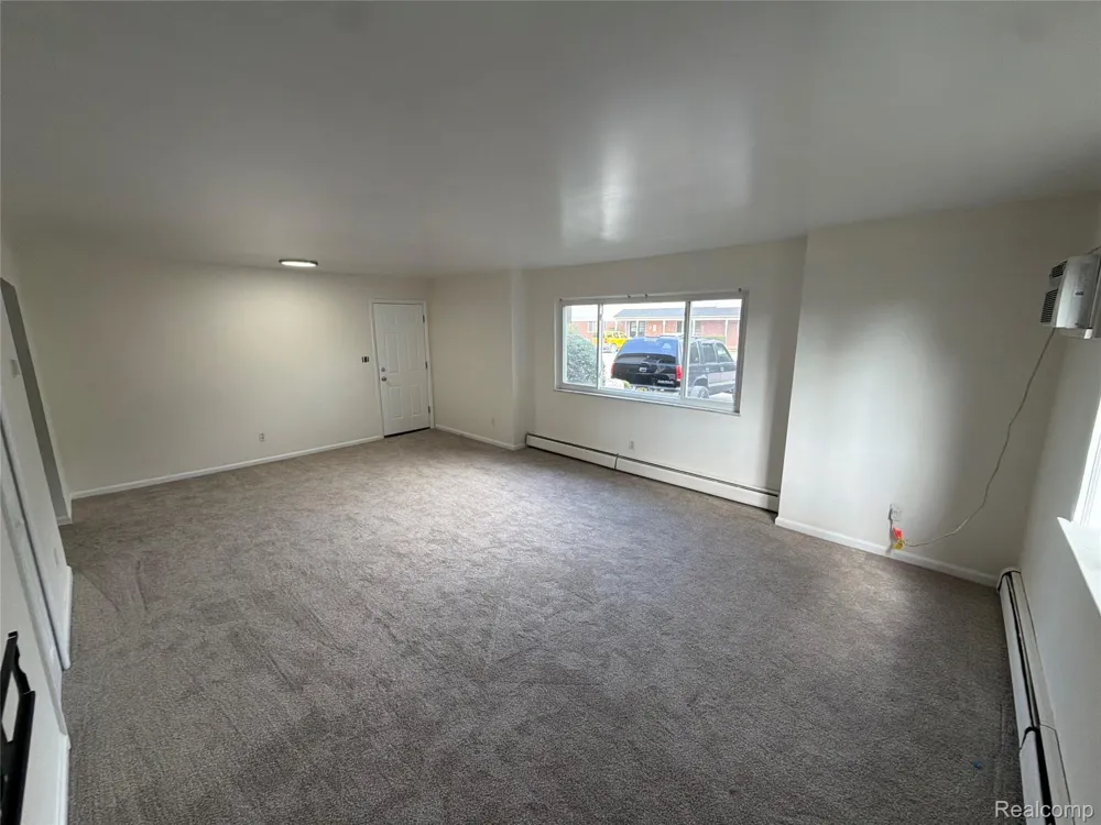 38576 Meadowdale Street Clinton Charter Township, MI 48036