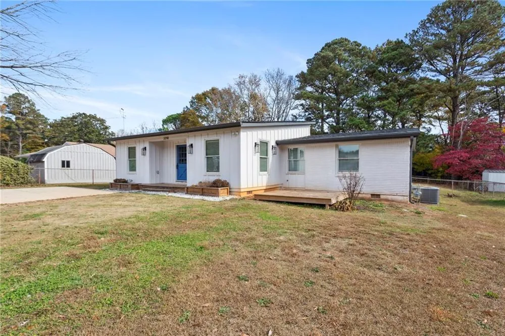 3258 Highland Drive SE Smyrna, GA 30080