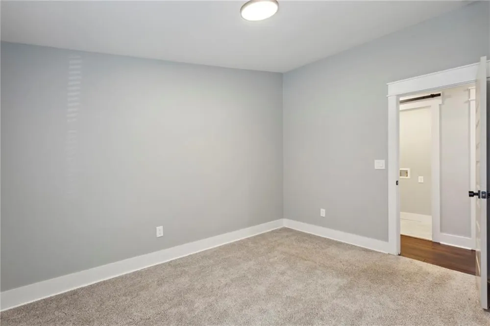 3258 Highland Drive SE Smyrna, GA 30080