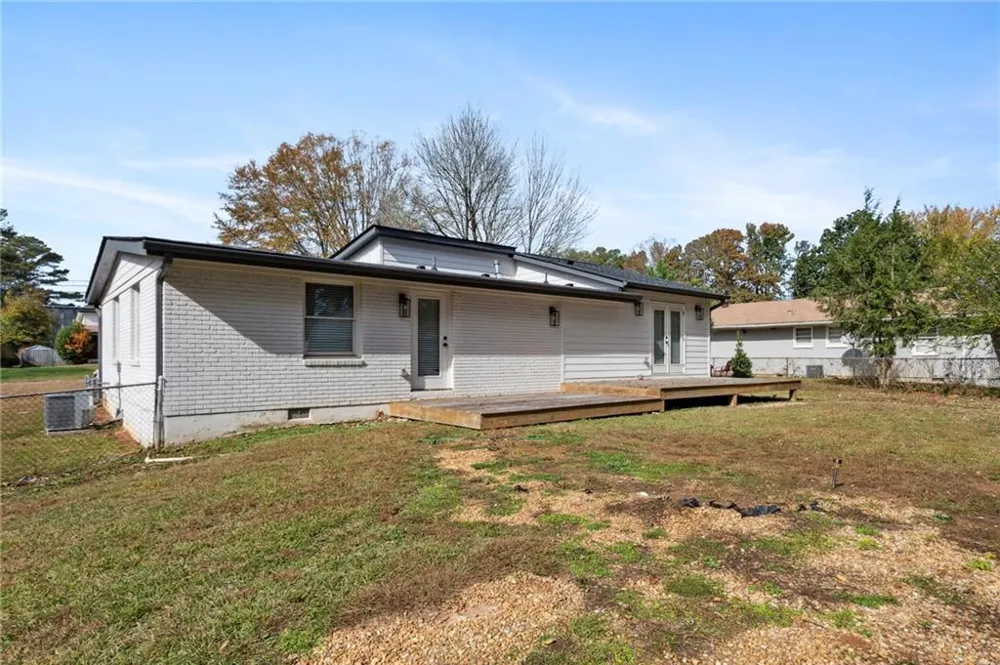 3258 Highland Drive SE Smyrna, GA 30080