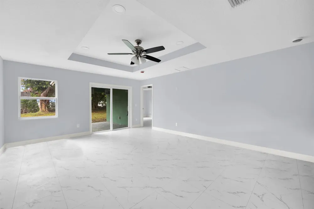 2002 Avenue M Fort Pierce, FL 34950
