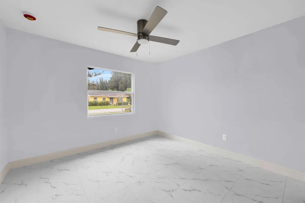 2002 Avenue M Fort Pierce, FL 34950