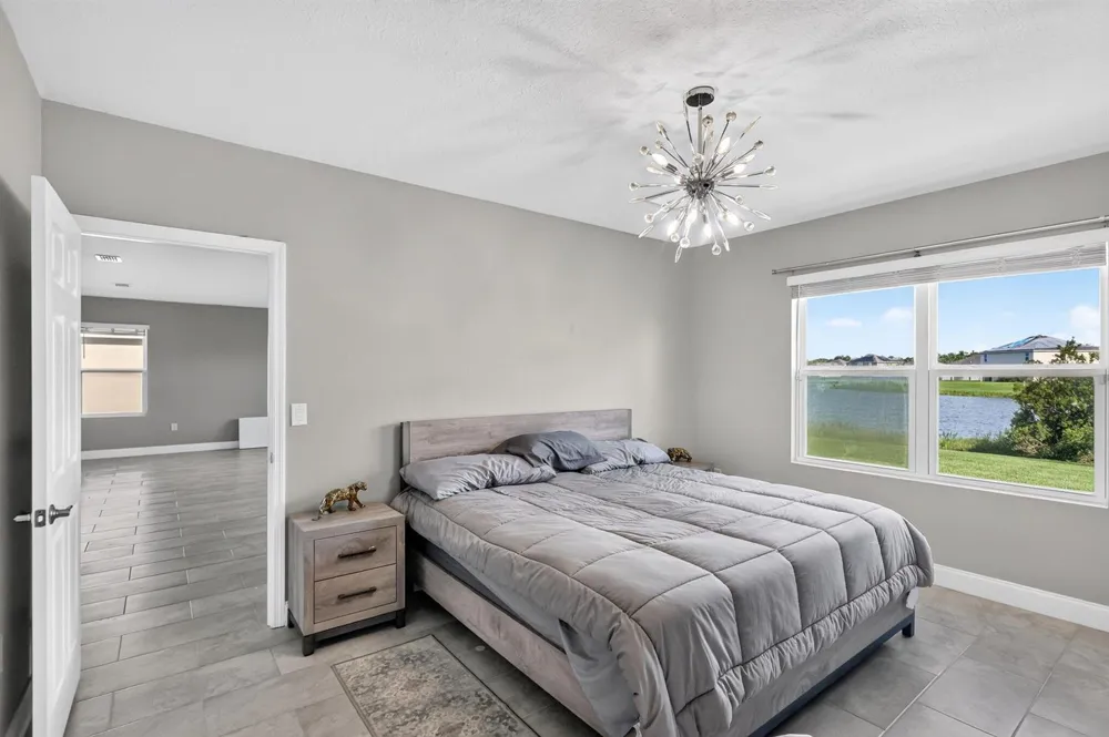 8649 Cobblestone Drive Fort Pierce, FL 34945