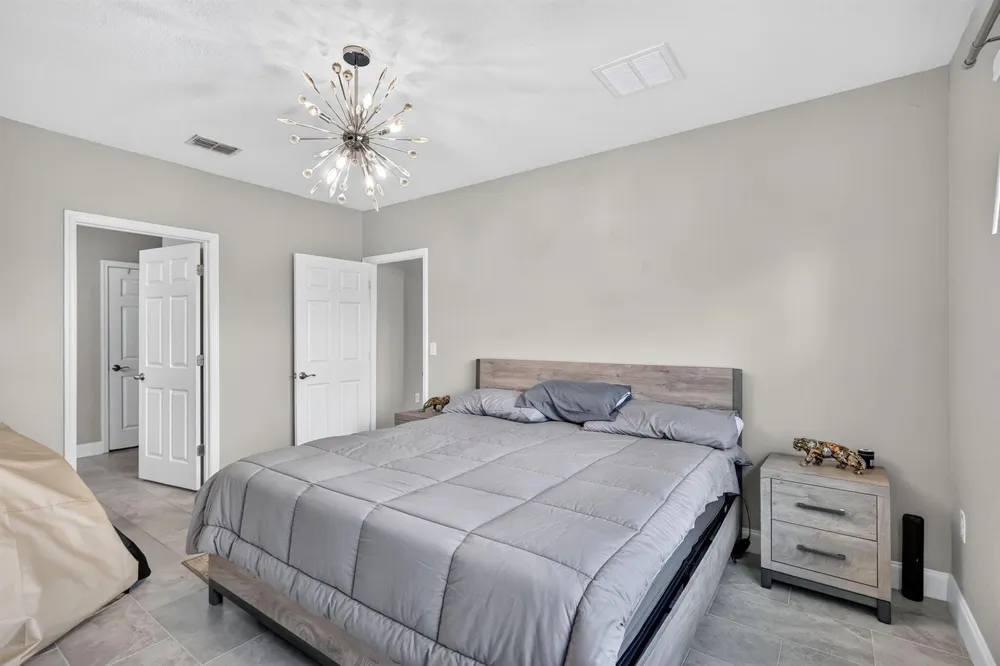 8649 Cobblestone Drive Fort Pierce, FL 34945