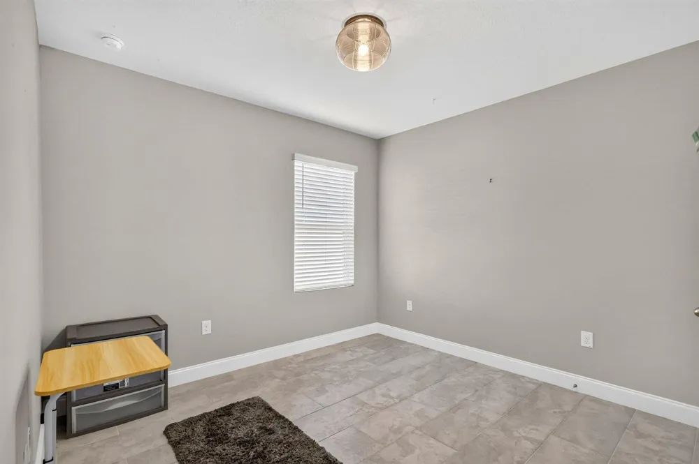 8649 Cobblestone Drive Fort Pierce, FL 34945