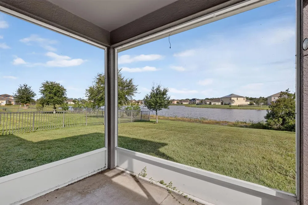 8649 Cobblestone Drive Fort Pierce, FL 34945