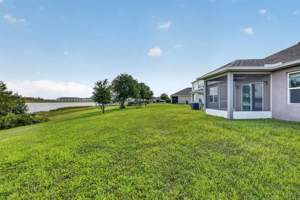 8649 Cobblestone Drive Fort Pierce, FL 34945