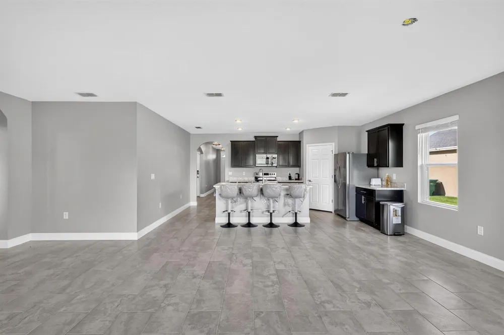 8649 Cobblestone Drive Fort Pierce, FL 34945