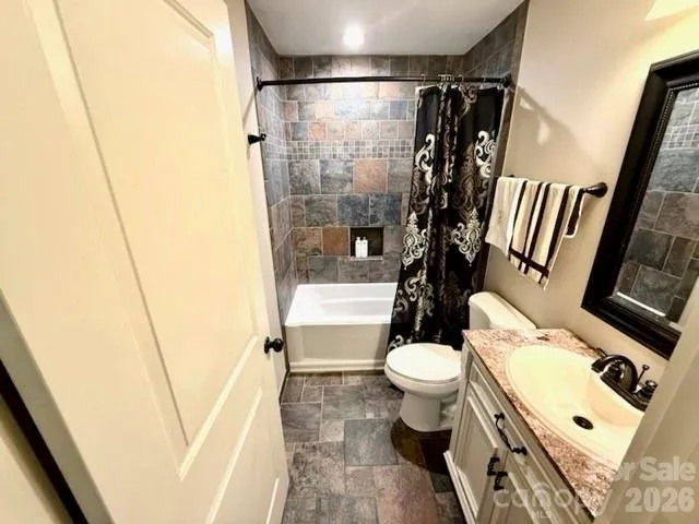 903 8th Street Bessemer City, NC 28016