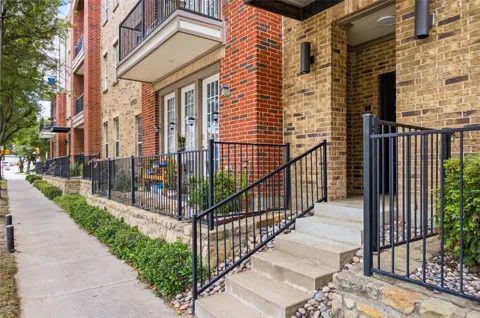 950 Henderson Street #1210