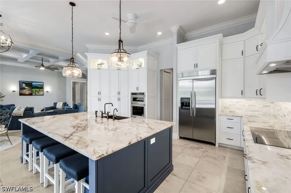 ALAMEDA COURT Marco Island, FL 34145