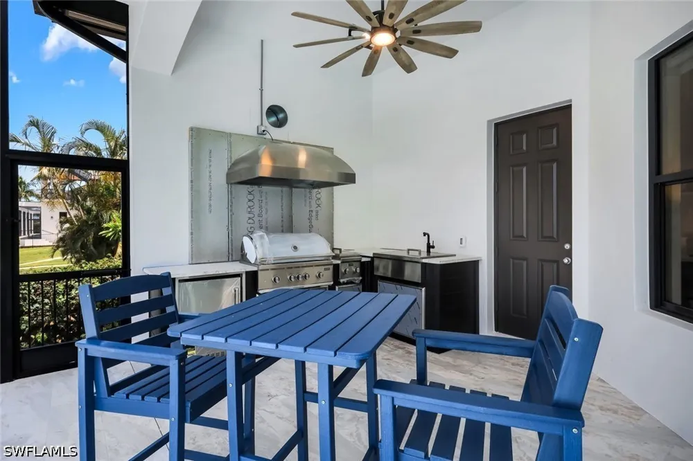 ALAMEDA COURT Marco Island, FL 34145