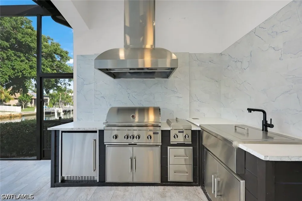 ALAMEDA COURT Marco Island, FL 34145