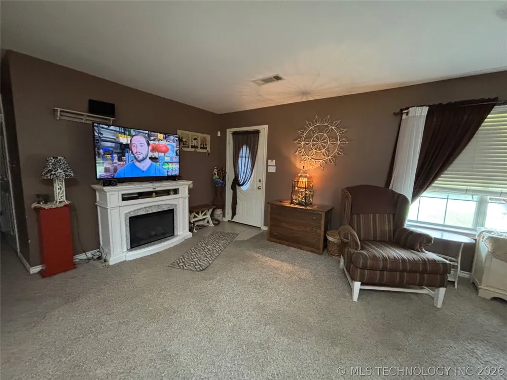 1011 49th Durant, OK 74701