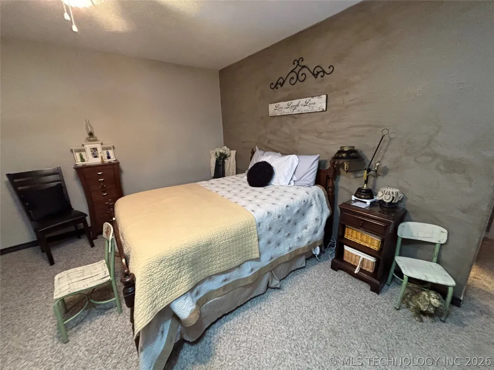 1011 49th Durant, OK 74701