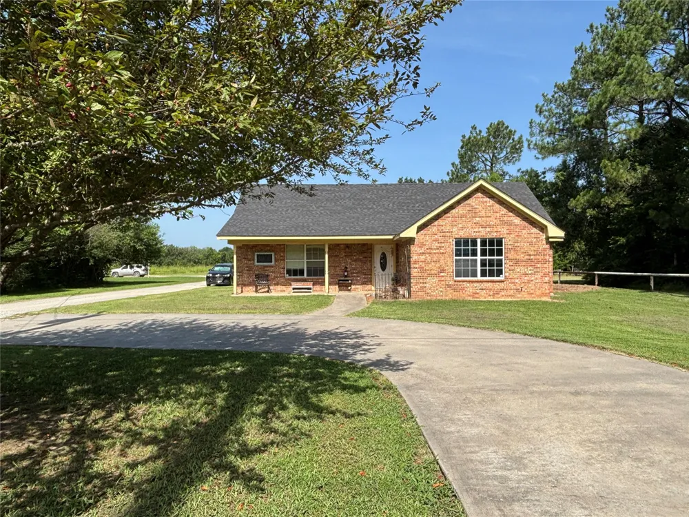 1011 49th Durant, OK 74701